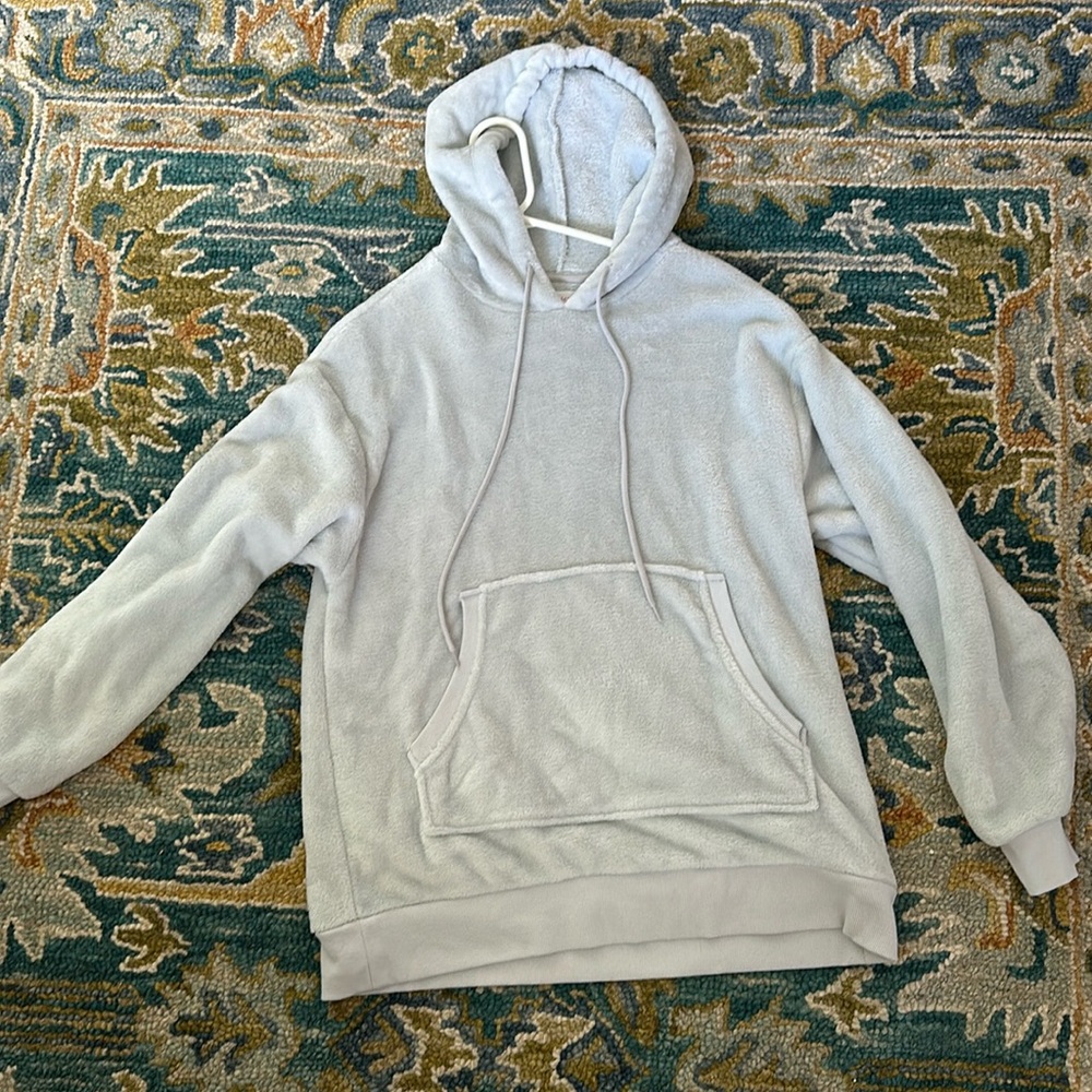 Soft light grey hoodie, size medium, Colsie brand